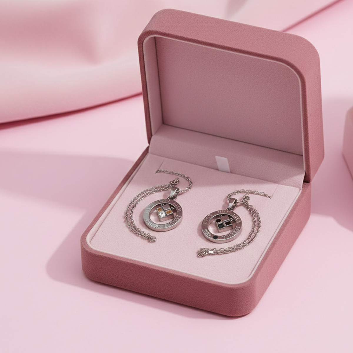 CIRCLE couple pendant F